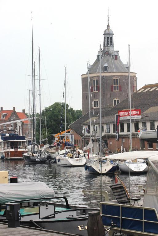 Die Port Van Cleve エンクホイゼン エクステリア 写真